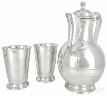 Кувшин и пара стаканов из серебра 925 пробы для воды