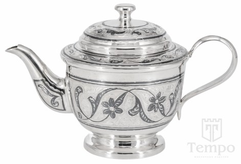 Чайник из серебра 925 с чернением и гравировкой «Весна» на 350 мл