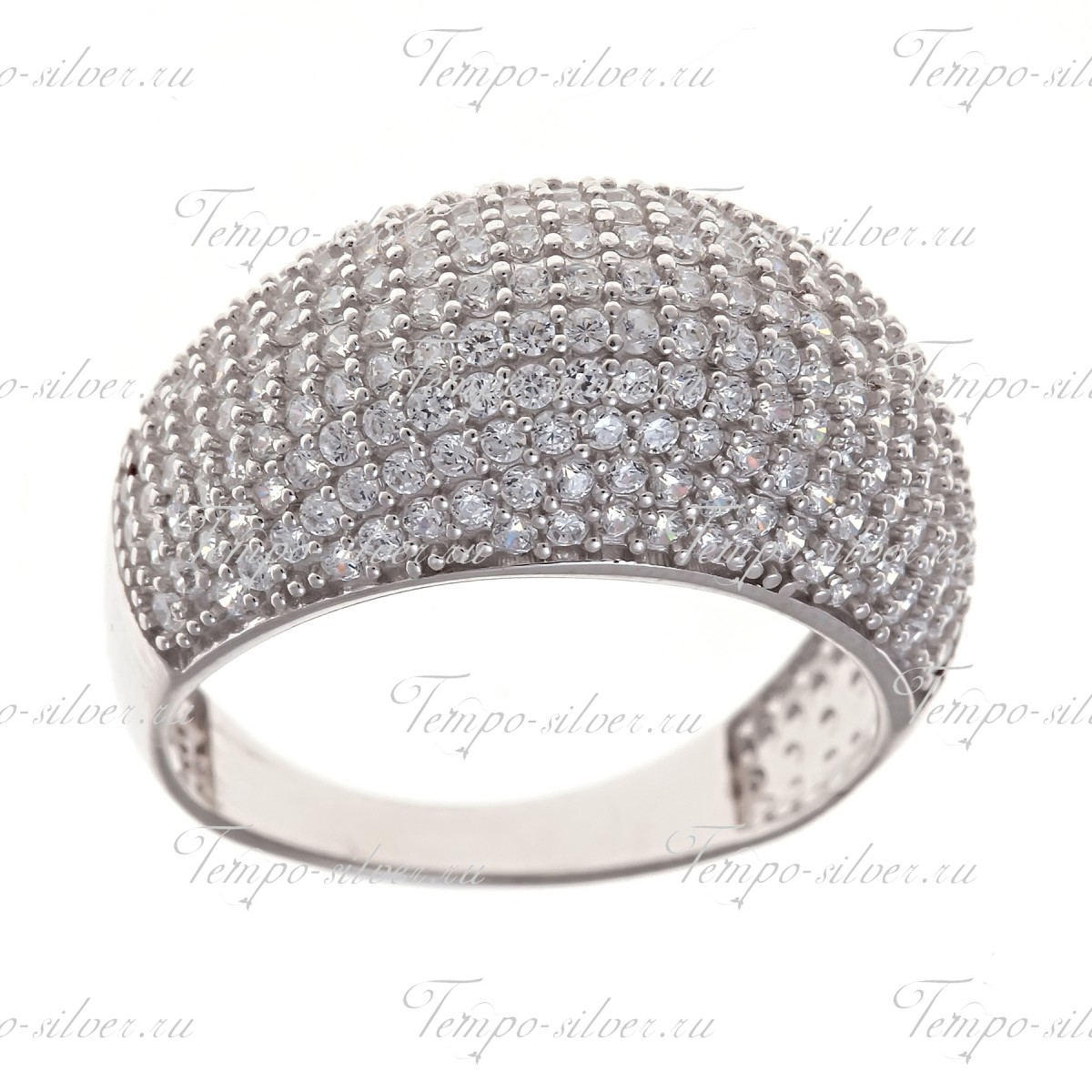 Кольцо из серебра выпуклой формы с россыпью из белых камней по всей поверхности цена