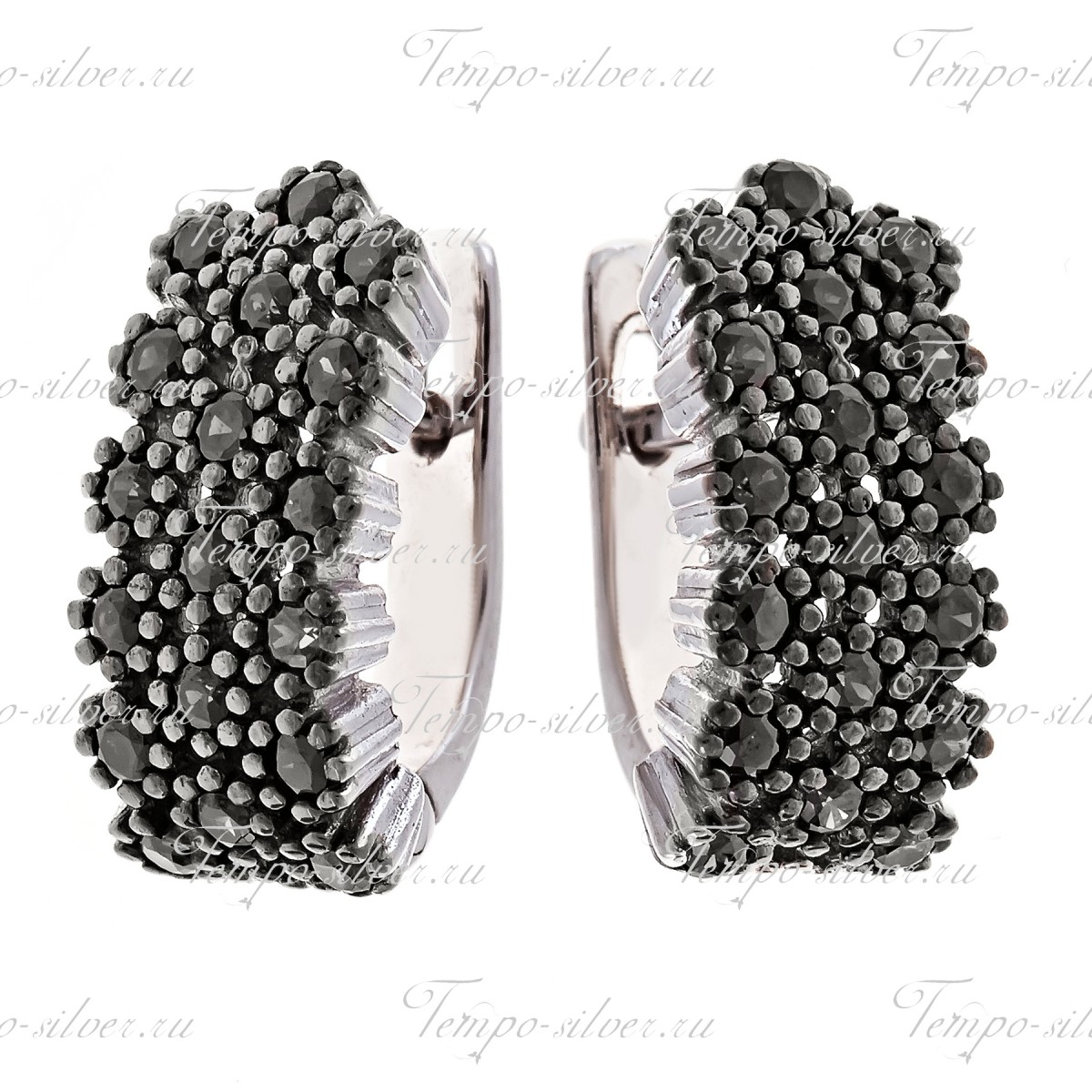 Серьги из серебра с тремя рядами черных камней на зубчиках-ежиках цена