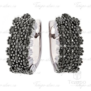 Серьги из серебра с тремя рядами черных камней на зубчиках-ежиках