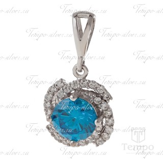 Подвеска из серебра с крупным голубым камнем в центре цветка из камней