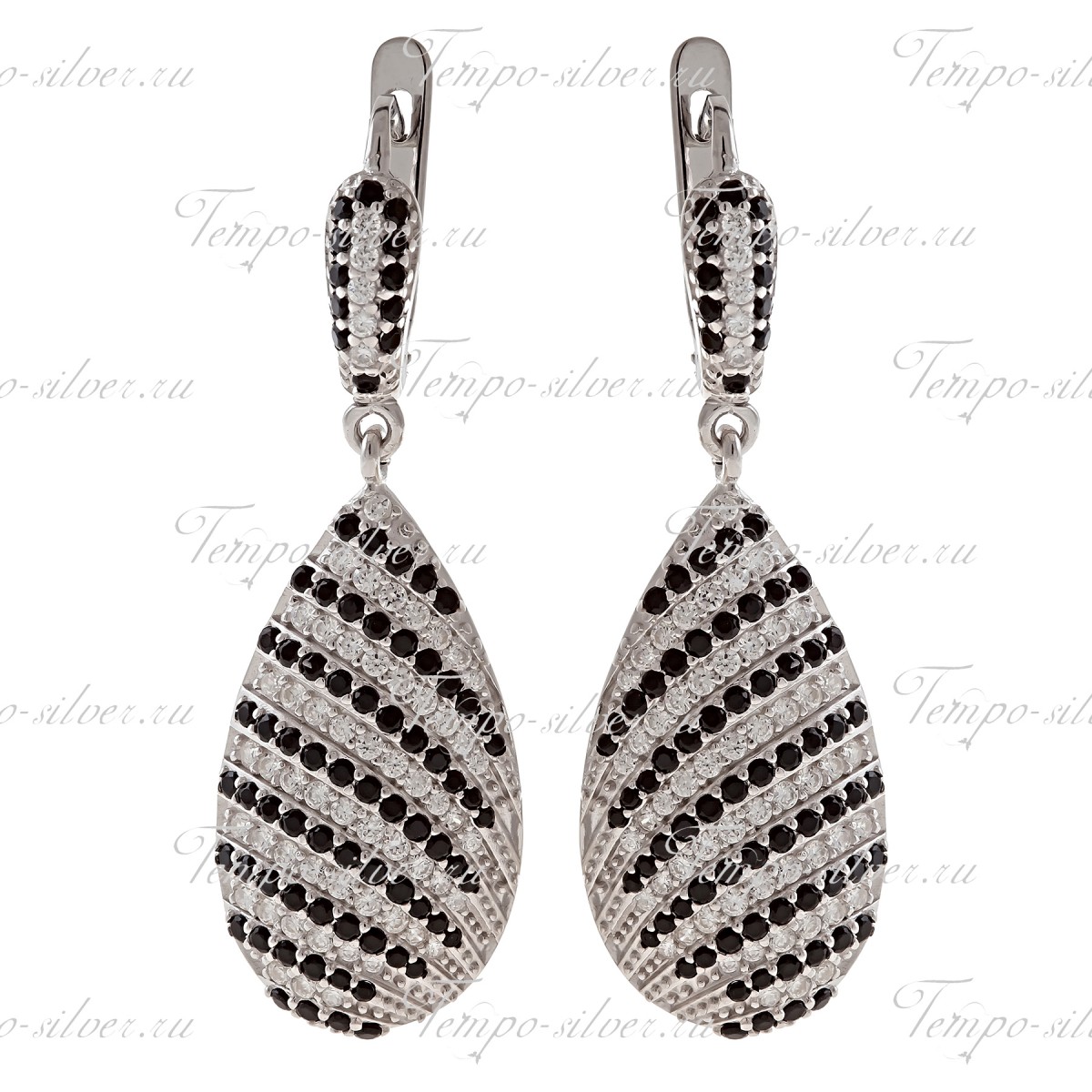 Серьги из серебра каплевидной формы с чередующимися рядами из белых и черных камней  цена