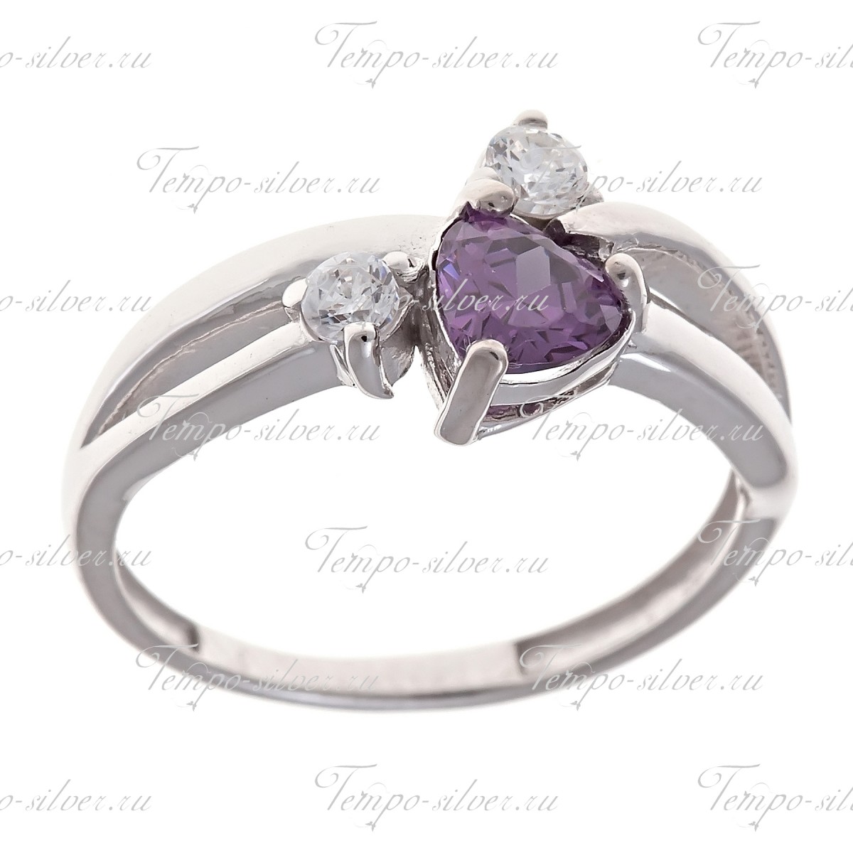 Кольцо из серебра с фиолетовым сердцевидным камнем на раздвоенной шинке цена
