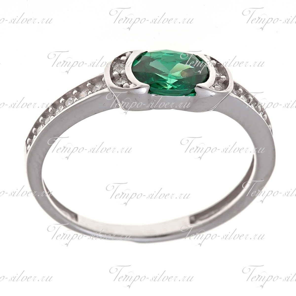 Кольцо серебряное с овальным зеленым камнем на двух полукруглых ножках цена
