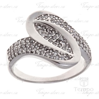 Кольцо из серебра необычной зигзагообразной формы, украшенное белыми циркониями