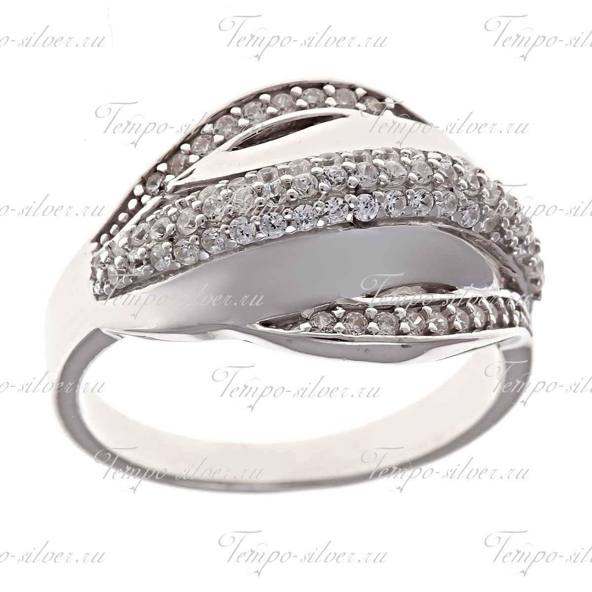 Кольцо из серебра выпуклой формы с изящными дорожками из белых камней цена