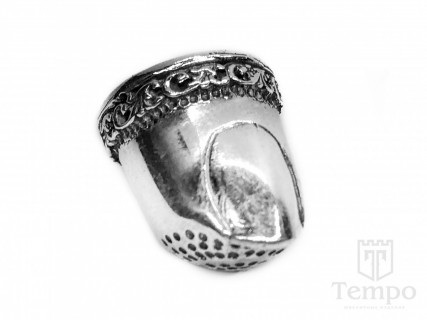 Наперсток серебряный в виде пальца