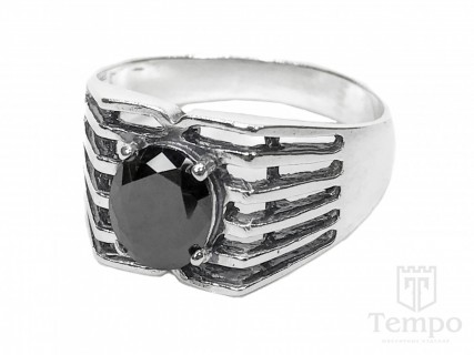 Перстень серебряный с черным камнем