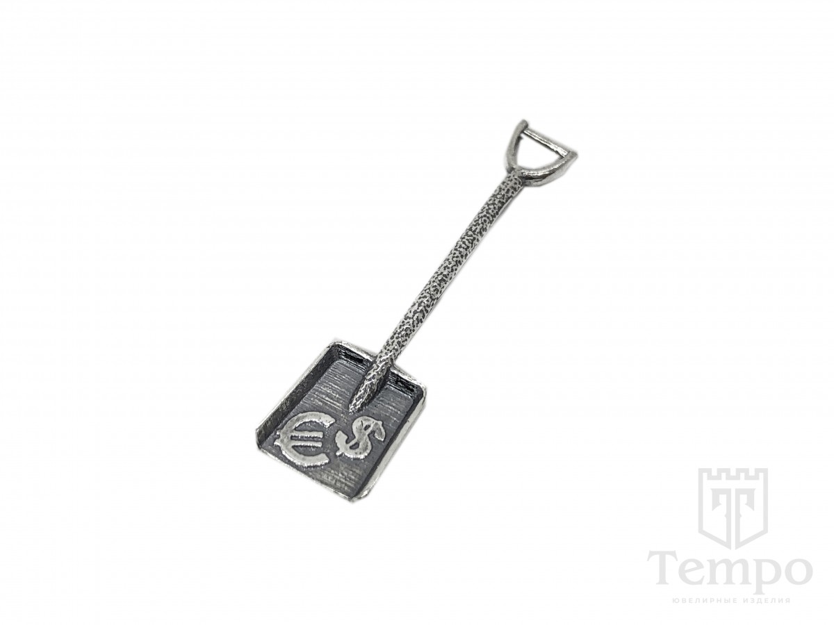 Ложка-загрбушка из серебра в виде совковой лопаты цена