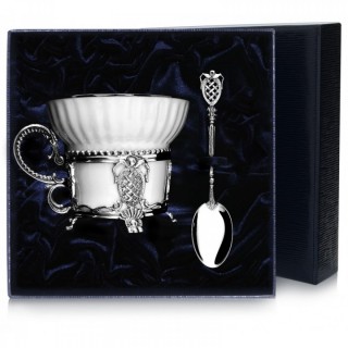 Серебряная чайная чашка Меценат с ложкой на 150мл