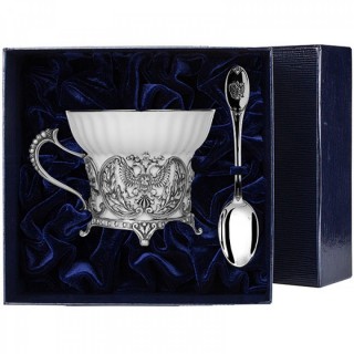 Серебряная чайная чашка Герб с чернением с ложкой