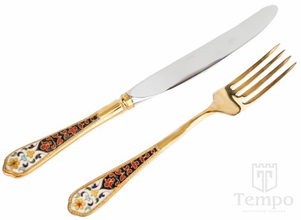 Позолоченные вилка и нож с эмалью