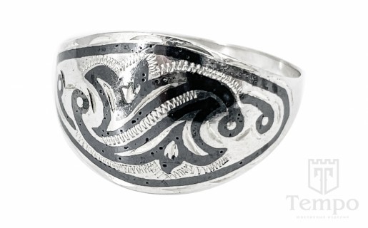 Серебряное кубачинское кольцо с чернью и гравировкой «Узорчики» 