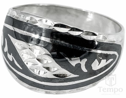 Серебряное кубачинское кольцо с чернением и гравировкой «Полночь» 