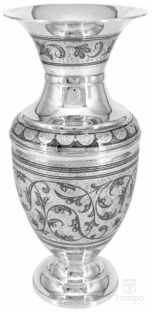 Серебряная ваза для цветов высокая «Граф»