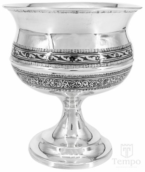 Серебряная креманка- бокал на высокой ножке с восточным узором «Марроко» 