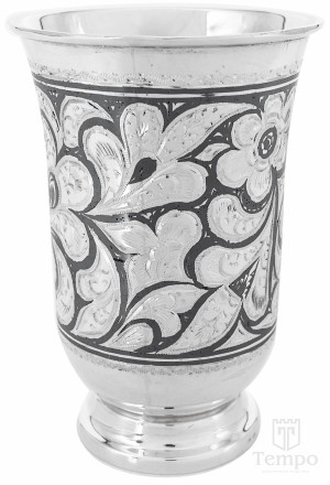 Серебряный высокий стакан с крупным узором из черни «Аура» на 190 мл