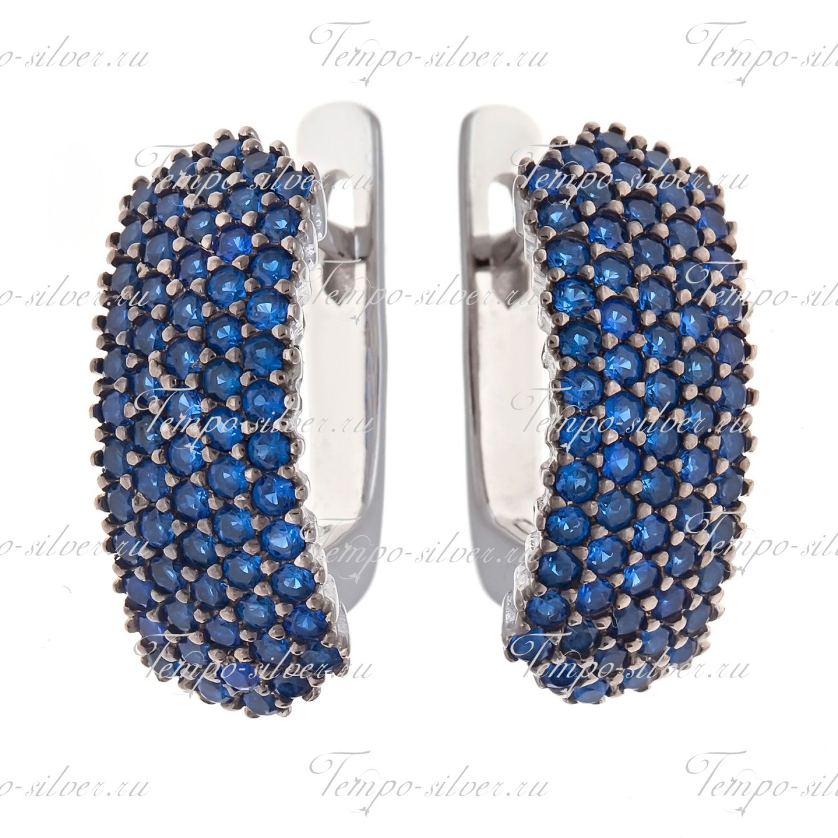 Серьги из серебра выпуклой формы, усыпанные пятью рядами синих куб.цирконий цена