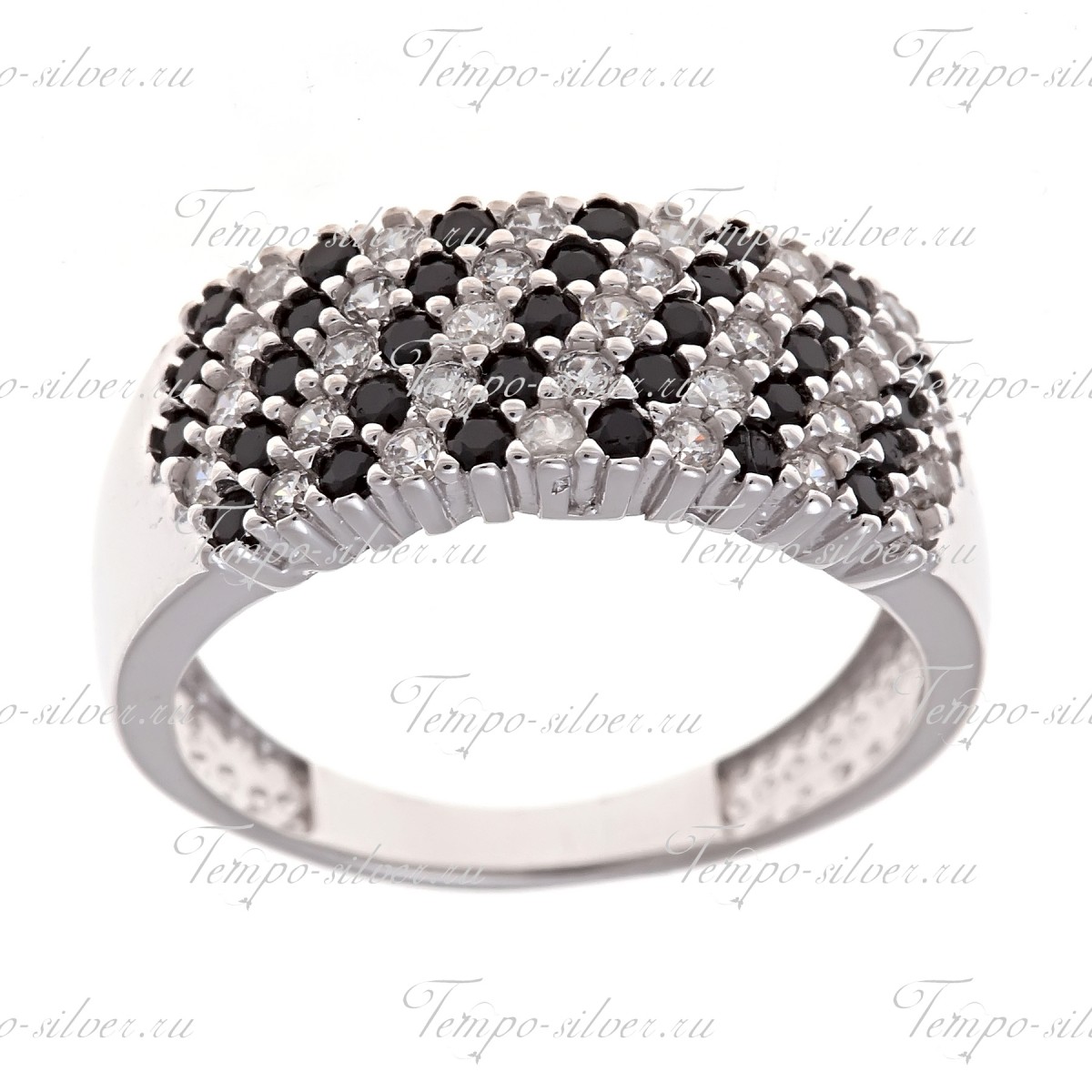 Кольцо из серебра, украшенное чередующимися черно-белыми куб.циркониями цена