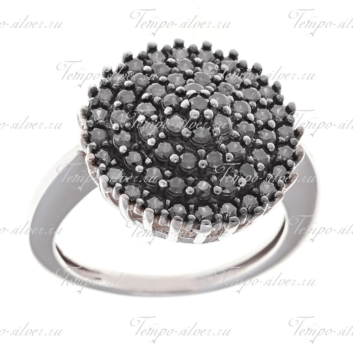 Кольцо из серебра круглой формы с черными куб.циркониями